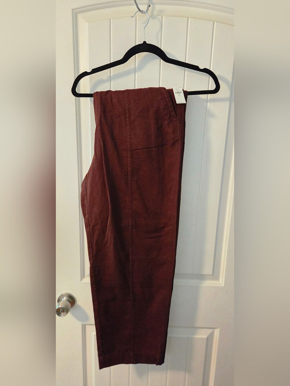 Old Navy Women's Burgundy Cropped Corduroy Pants